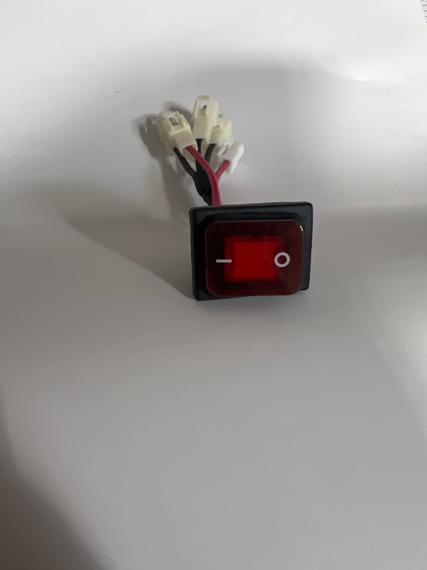 GUO010/GUO032 on/off switch on the battery box