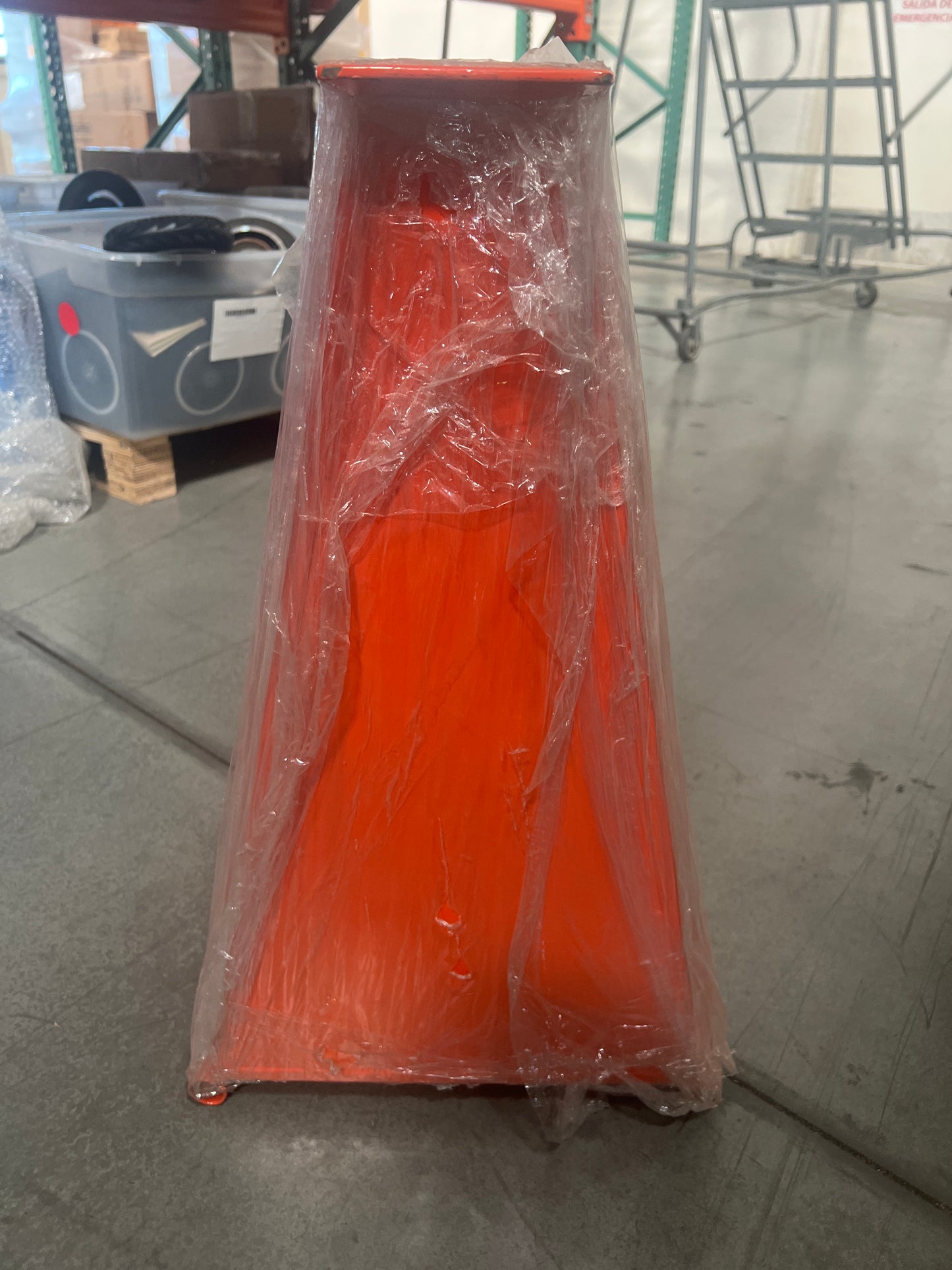 GUO035-#9 In-feed bin