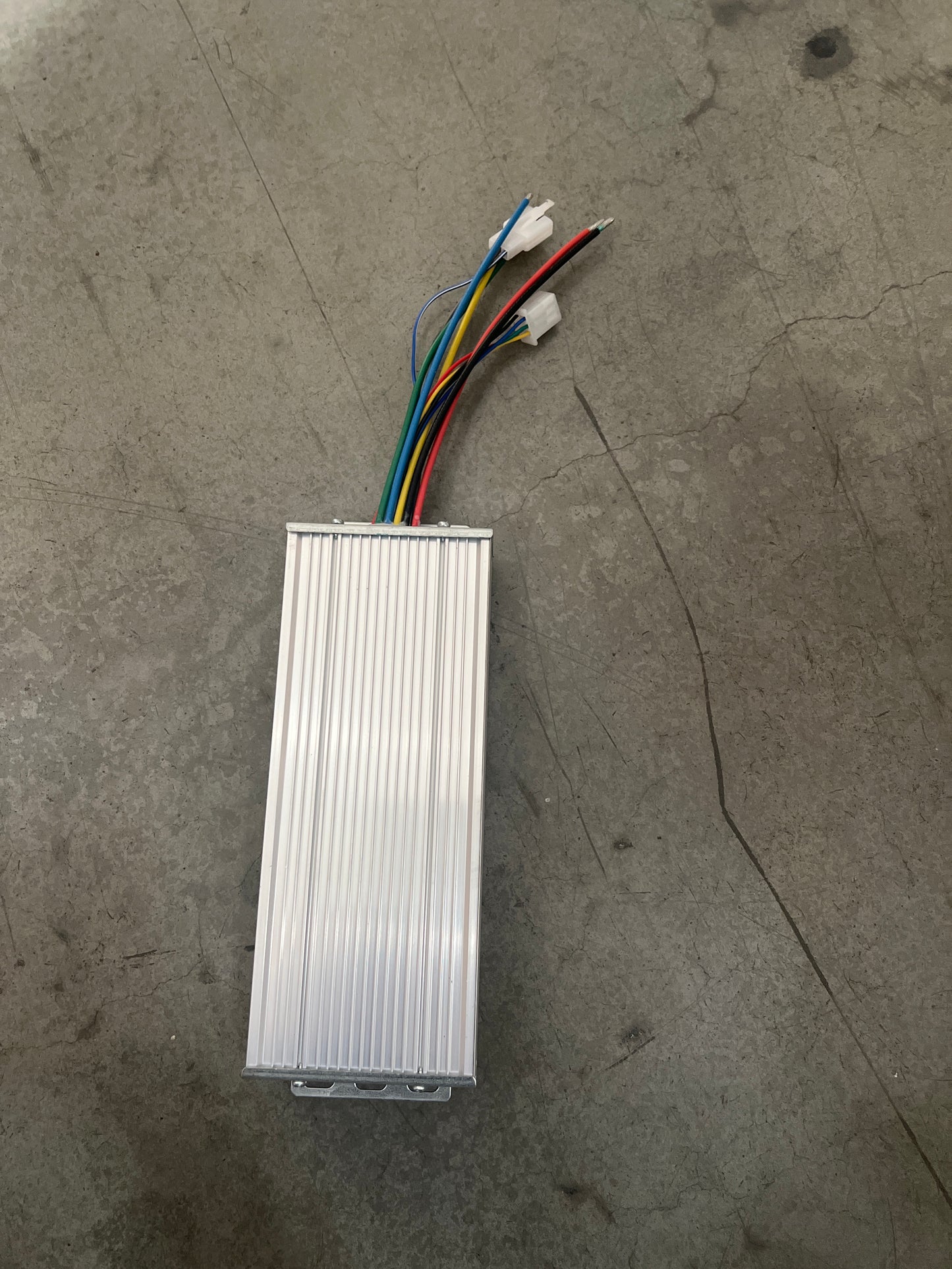 GUO094/GUO134-9 Controller 24v 800w