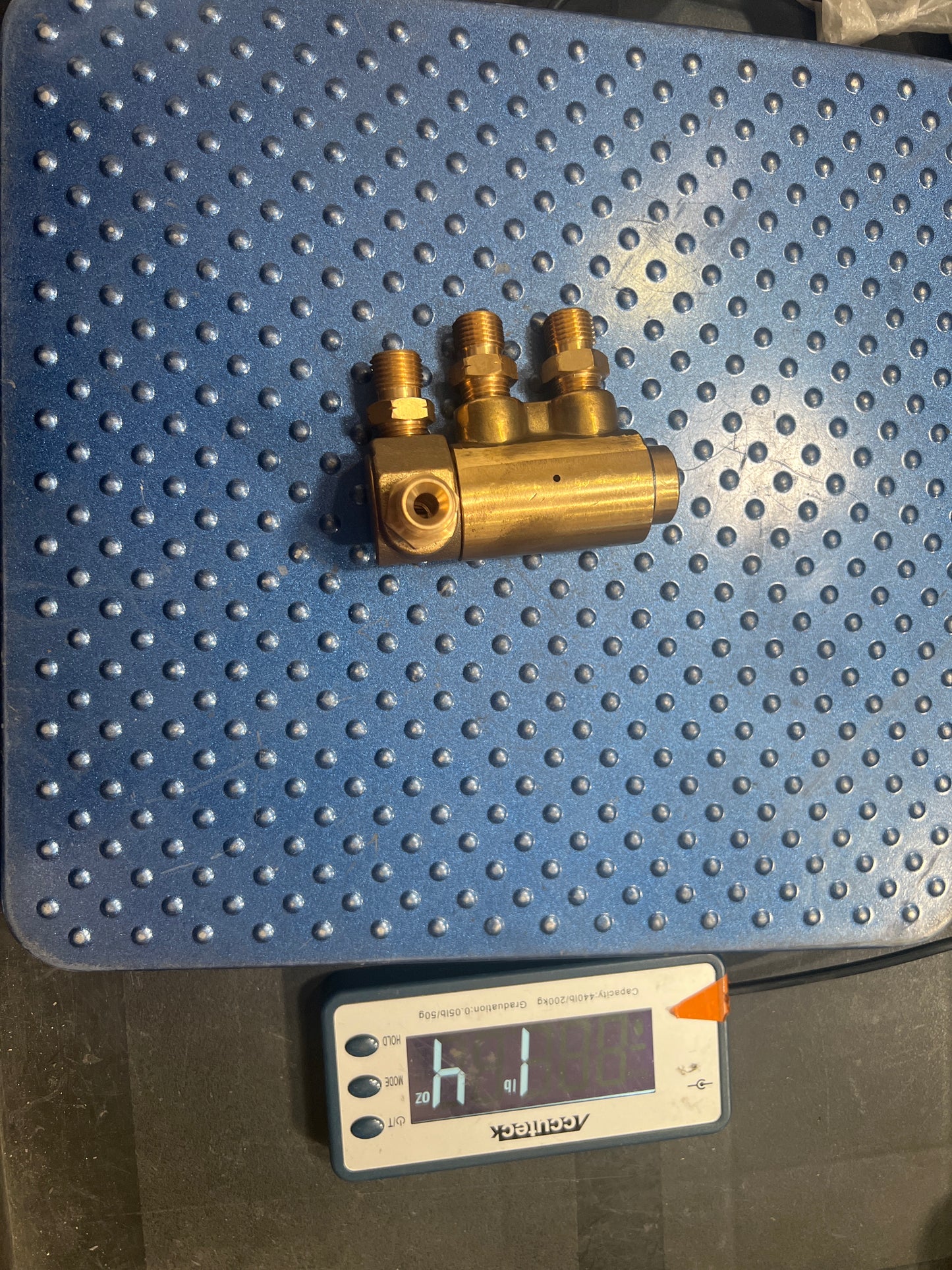 W8081522G-Valve assembly