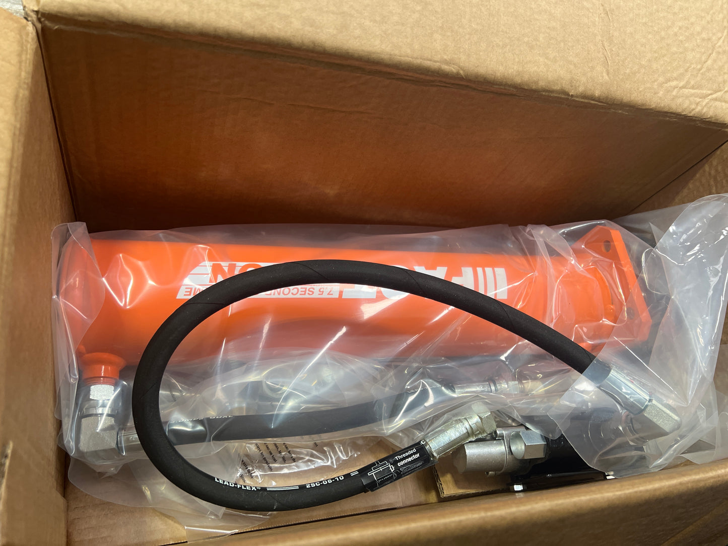 GUO077-12 Hydraulic Cylinder Kit