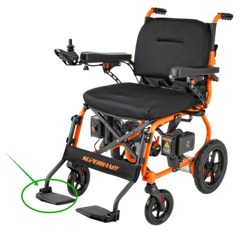 GUT166-The right footrest when sitting in the wheelchair