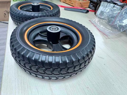 GUT161-#11 Front wheel with shaft sleeve(Pneumatic-free Tire)