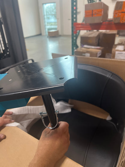 GUT142&GUT173-08 seat(including support rod and battery box under the seat)