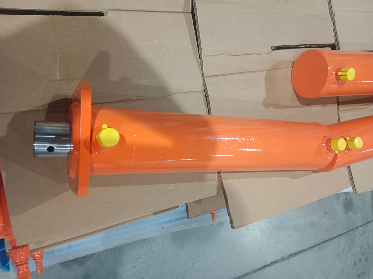 GUO077-Hydraulic Cylinder(with packaging)