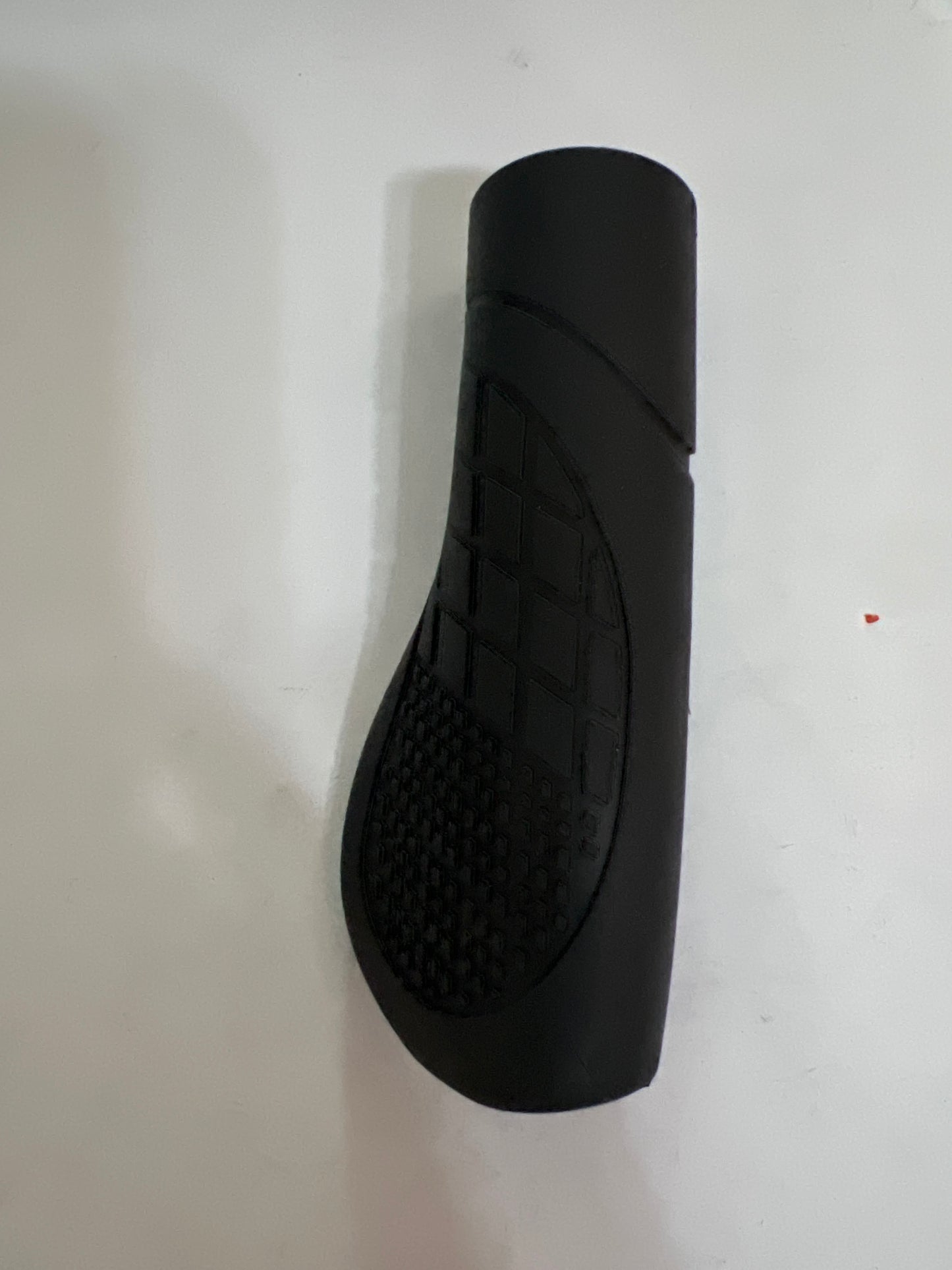 GUT112/GUT142/GUT173/GUT140/GUT121/GUT161/GUT164/GUT165-Handle cover(hand grip)