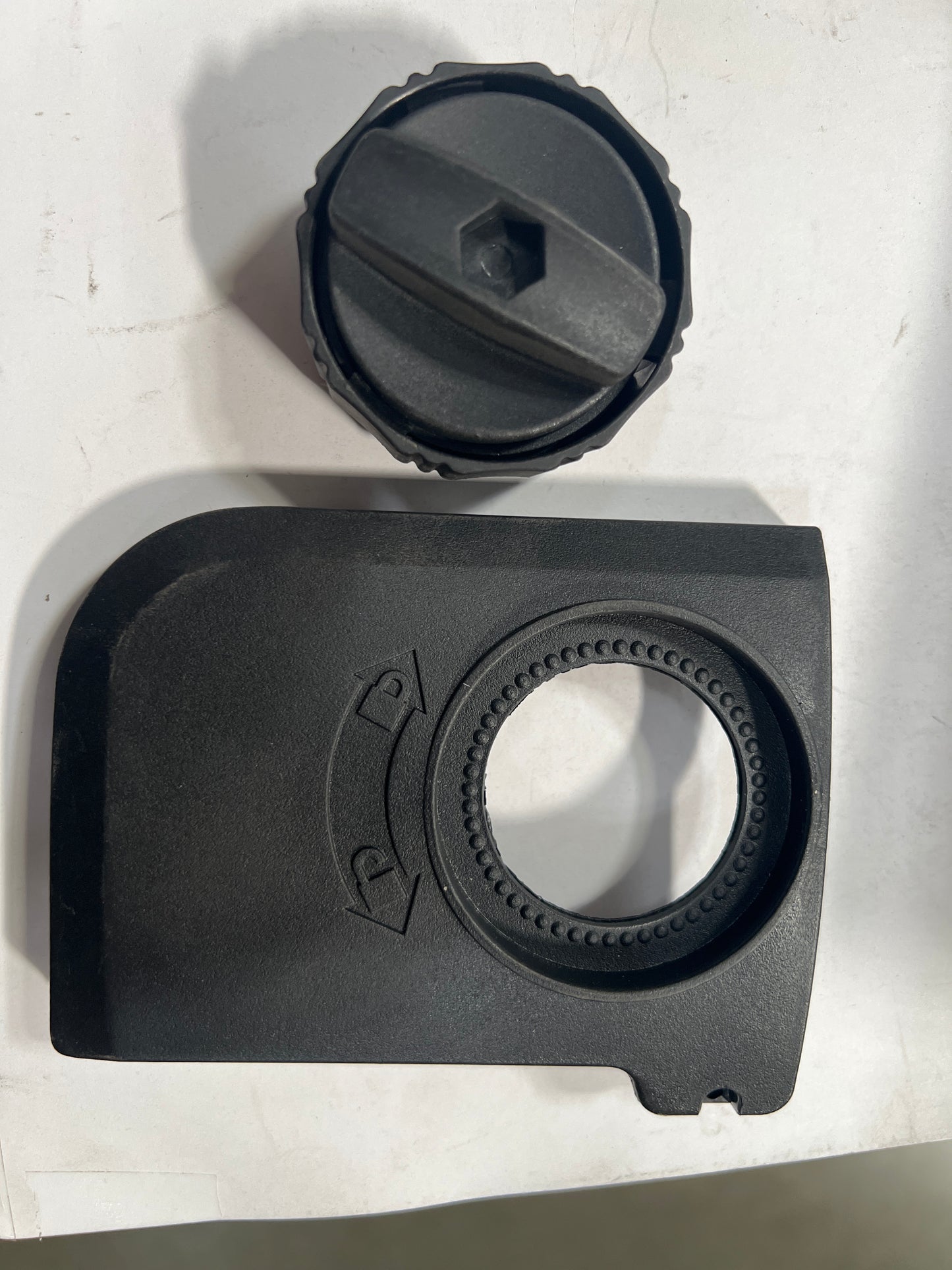 PART#16 CHAIN/SPROCKET END COVER KNOB for GUT099 SuperHandy 20V Lithium 2 IN 1 Pole Saw with Hedge Trimmer