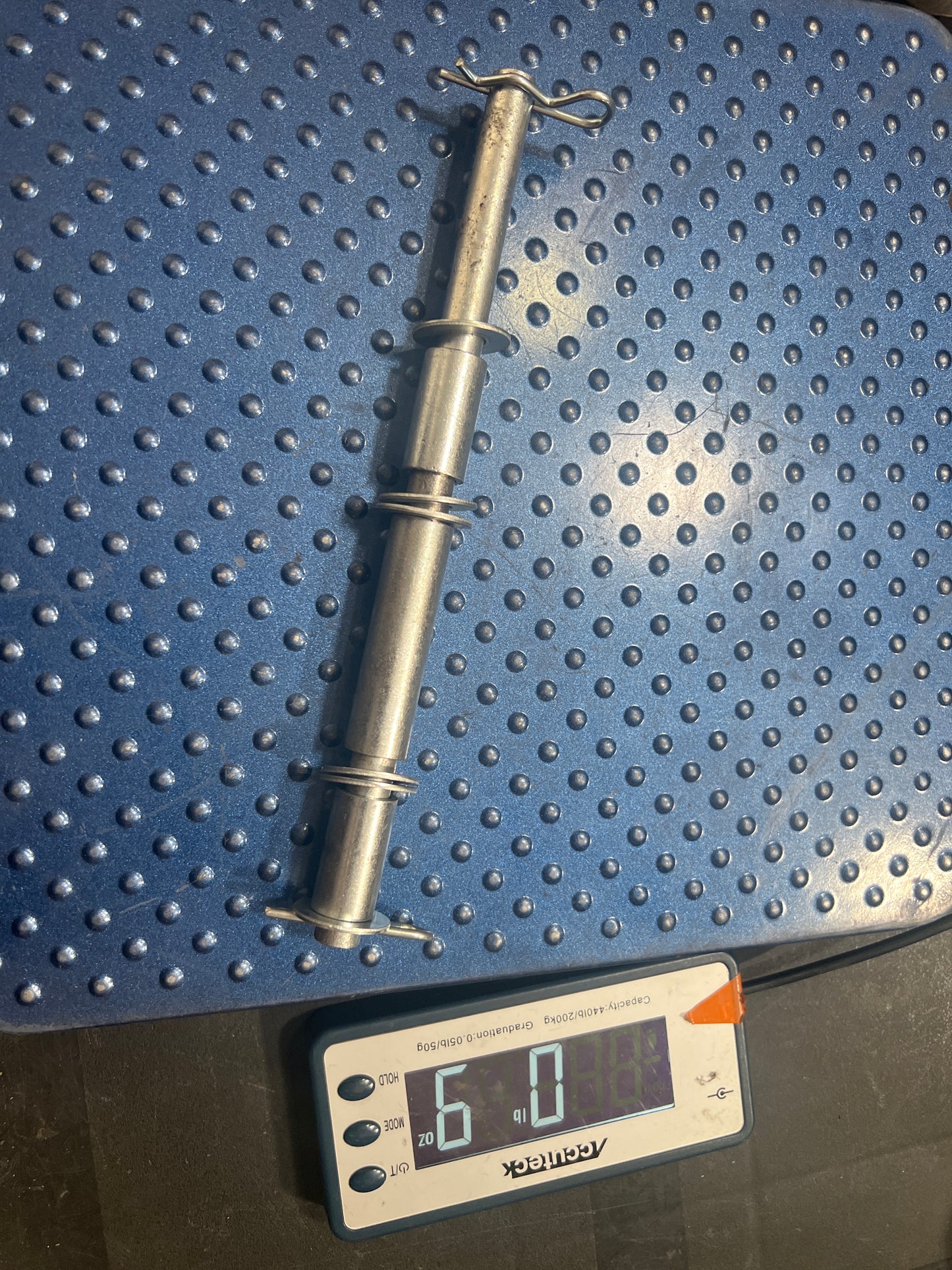 GUO118/GUO119-wheel axle assembly