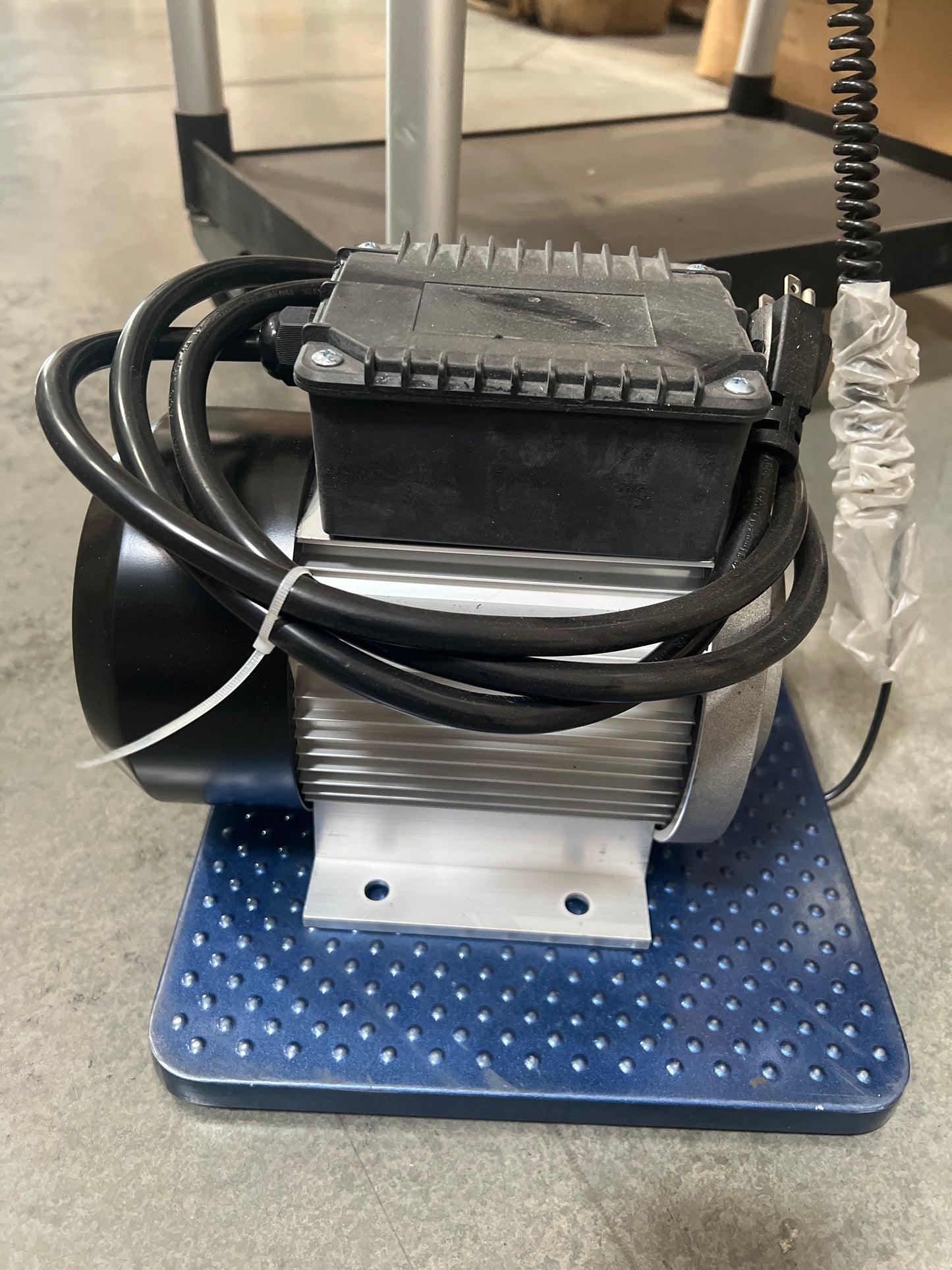 GUO084-#21 Electromotor